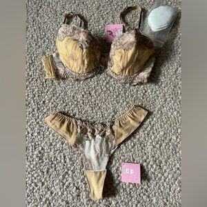 Pfiff embroidered padded underwire bra and gstring set.